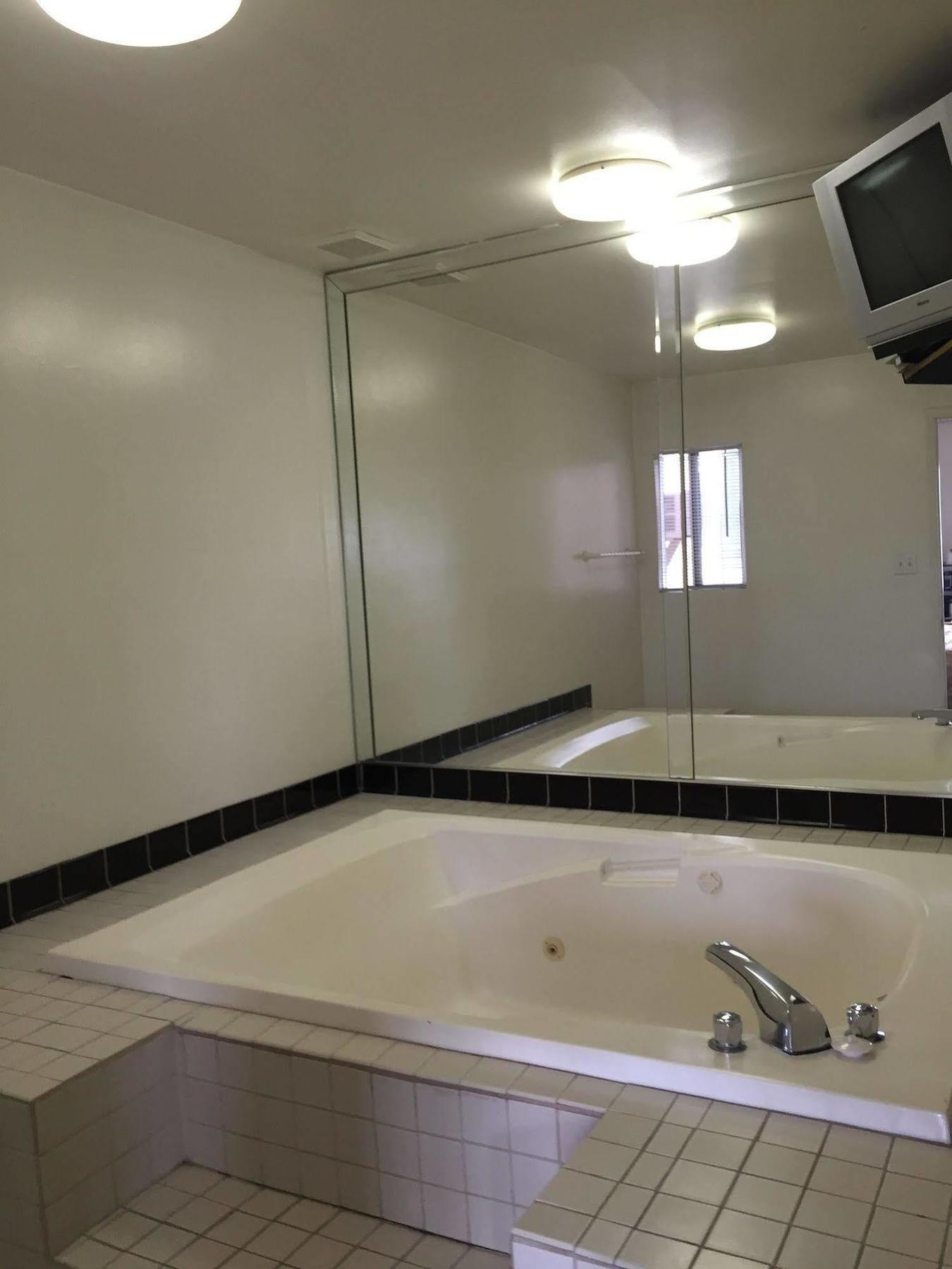 Lax Suites El Segundo Εξωτερικό φωτογραφία